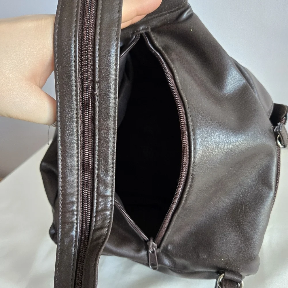 Brown Single Strap to Backpack Convertable with 3 Pockets - Picture 3 of 8